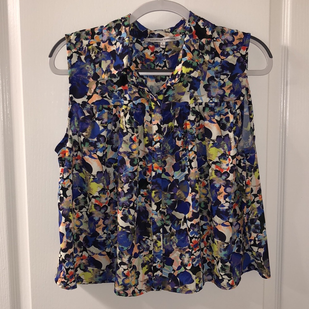 Collective Concepts floral cropped blouse